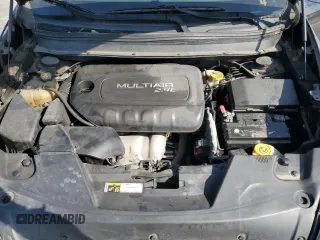 2016 Jeep Cherokee Altitude with VIN 1C4PJLCB1GW110282, listed as a Copart auction lot 54110325 with 137,978 mi miles and Clean title. Bid and sale history available at DreamBid. Image 12.