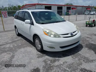 2008 Toyota Sienna XLE with VIN 5TDZK22C18S210281, listed as a IAAI auction lot 42846990 with 304,917 mi miles and . Bid and sale history available at DreamBid. Image 1.