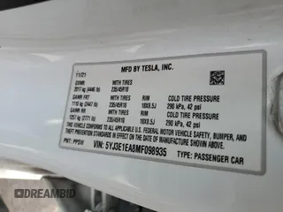 2021 Tesla Model 3 Standard Range Plus z VIN 5YJ3E1EA8MF098935, wystawiony jako Copart lot #53267905 z przebiegiem 116 673 mil mil oraz Szkody całkowita. Historia ofert i sprzedaży dostępna na DreamBid. Obrazek 12.