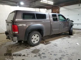 2008 GMC Sierra 1500 SLE1 z VIN 1GTEK19C88Z112135, wystawiony jako Copart lot #50772905 z przebiegiem 170 067 mil mil oraz Szkoda całkowita • Salvage title. Historia ofert i sprzedaży dostępna na DreamBid. Obrazek 3.