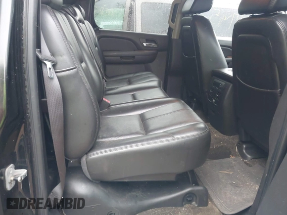 2007 Chevrolet Avalanche 2LT with VIN 3GNEC12J27G196433, listed as a IAAI auction lot 42361795 with 186,808 mi miles and . Bid and sale history available at DreamBid. Image 8.