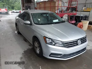 2016 Volkswagen Passat S с VIN 1VWAS7A30GC031755, выставлен на аукционе IAAI как лот 42359638 с пробегом 115 046 миль миль и . История ставок и продаж доступна на DreamBid. Изображение 1.