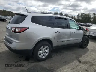 2017 Chevrolet Traverse LS with VIN 1GNKRFED4HJ353772, listed as a Copart auction lot 48069045 with 101,540 mi miles and Salvage Title. Bid and sale history available at carsss.com. Image 3.