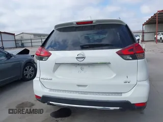 2018 Nissan Rogue SV with VIN KNMAT2MT6JP533085, listed as a IAAI auction lot 41775292 with 72,838 mi miles and . Bid and sale history available at carsss.com. Image 17.