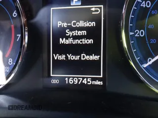 2019 Toyota Corolla L z VIN 2T1BURHEXKC141460, wystawiony jako IAAI lot #41751909 z przebiegiem 169 745 mil mil oraz . Historia ofert i sprzedaży dostępna na DreamBid. Obrazek 7.