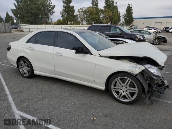 2010 Mercedes-Benz E 550 Luxury with VIN WDDHF7CB7AA032016, listed as a Copart auction lot 88959105 with 165,421 mi miles and Salvage Title. Bid and sale history available at DreamBid. Image 4.