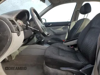 2002 Volkswagen Jetta GLS с VIN 3VWSP69M62M105555, выставлен на аукционе Copart как лот 41520565 с пробегом 143 678 миль миль и Списание • Salvage title. История ставок и продаж доступна на DreamBid. Изображение 7.