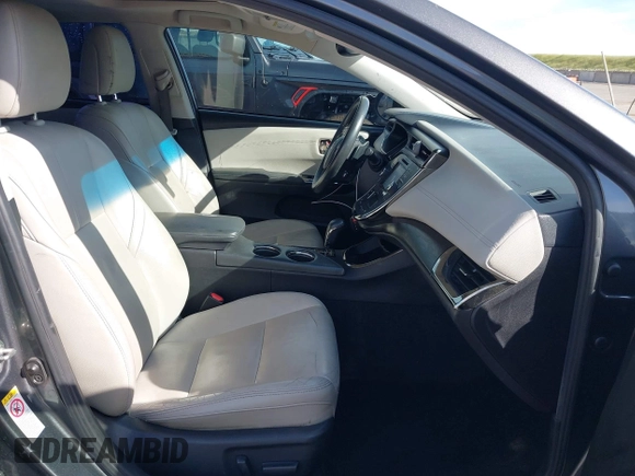 2017 Toyota Avalon XLE z VIN 4T1BK1EB5HU262650, wystawiony jako IAAI lot #42004158 z przebiegiem 81 018 mil mil oraz . Historia ofert i sprzedaży dostępna na DreamBid. Obrazek 5.