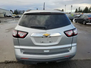 2013 Chevrolet Traverse LS with VIN 1GNKVFKD0DJ196025, listed as a Copart auction lot 82359024 with 121,414 mi miles and Salvage Title. Bid and sale history available at DreamBid. Image 6.