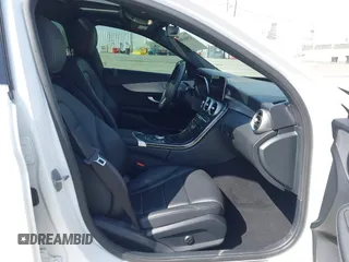 2021 Mercedes-Benz C 300 with VIN W1KWF8DB9MR611445, listed as a IAAI auction lot 41960300 with 32,862 mi miles and . Bid and sale history available at DreamBid. Image 5.
