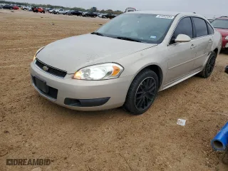 2012 Chevrolet Impala Police Police with VIN 2G1WD5E32C1154872, listed as a Copart auction lot 81552494 with 208,430 mi miles and Salvage Title. Bid and sale history available at carsss.com. Image 1.