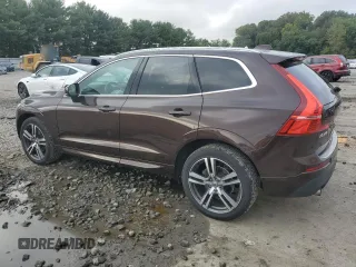 2018 Volvo XC60 Momentum with VIN LYV102RK5JB116738, listed as a Copart auction lot 71602444 with 53,916 mi miles and Salvage title. Bid and sale history available at DreamBid. Image 2.