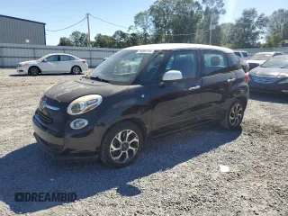 2015 FIAT 500L Easy with VIN ZFBCFABH6FZ035962, listed as a Copart auction lot 75283774 with 132,789 mi miles and Salvage Title. Bid and sale history available at carsss.com. Image 1.