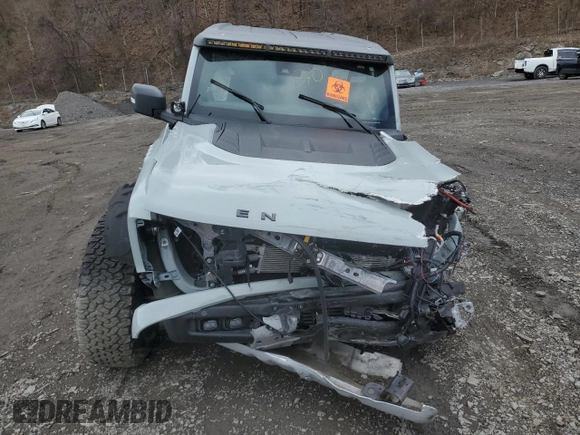 2022 Ford Bronco Raptor with VIN 1FMEE5JR3NLA50037, listed as a Copart auction lot 52032475 with 0 mi miles and Salvage Title. Bid and sale history available at carsss.com. Image 5.
