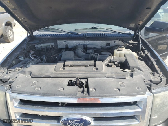 2013 Ford Expedition EL Limited with VIN 1FMJK1K57DEF28930, listed as a Copart auction lot 46493835 with 199,866 mi miles and Clean Title. Bid and sale history available at carsss.com. Image 12.