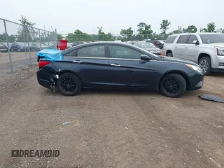 2013 Hyundai Sonata Limited z VIN 5NPEC4AC4DH694343, wystawiony jako IAAI lot #42493675 z przebiegiem 132 551 mil mil oraz . Historia ofert i sprzedaży dostępna na DreamBid. Obrazek 13.