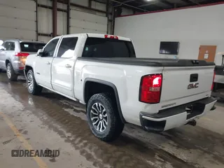 2017 GMC Sierra 1500 SLE z VIN 3GTU2MEC4HG374723, wystawiony jako IAAI lot #41400381 z przebiegiem 141 896 mil mil oraz . Historia ofert i sprzedaży dostępna na DreamBid. Obrazek 3.