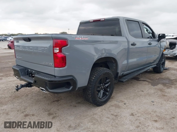 2024 Chevrolet Silverado 1500 Custom Trail Boss with VIN 3GCUDCED6RG410099, listed as a IAAI auction lot 41245352 with 10,482 mi miles. Bid and sale history available at carsss.com. Image 4.