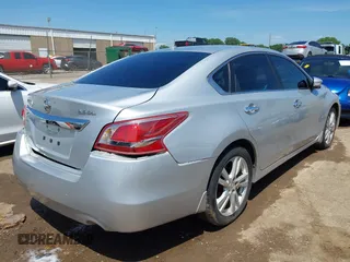2013 Nissan Altima SL with VIN 1N4BL3AP5DN408974, listed as a IAAI auction lot 42512707 with 199,300 mi miles and . Bid and sale history available at DreamBid. Image 4.