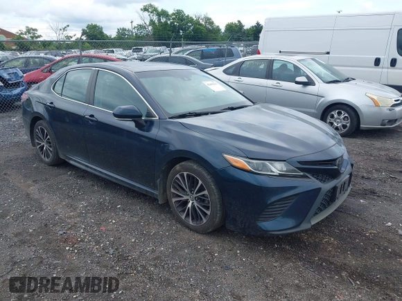 2019 Toyota Camry LE z VIN 4T1B11HK2KU738133, wystawiony jako IAAI lot #42499213 z przebiegiem 203 636 mil mil oraz . Historia ofert i sprzedaży dostępna na DreamBid. Obrazek 1.