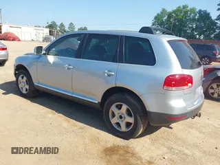 2007 Volkswagen Touareg V6 with VIN WVGZE77L17D001769, listed as a IAAI auction lot 42052393 with Not Provided miles and . Bid and sale history available at DreamBid. Image 3.