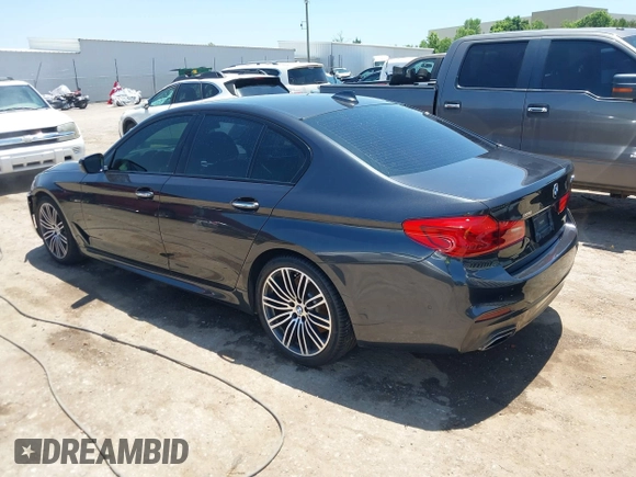 2017 BMW 5 Series 540i z VIN WBAJE5C33HG916941, wystawiony jako IAAI lot #42504534 z przebiegiem 115 127 mil mil oraz . Historia ofert i sprzedaży dostępna na DreamBid. Obrazek 3.