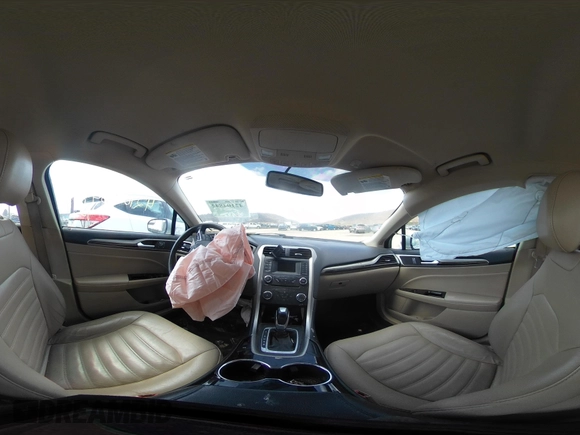 2014 Ford Fusion SE with VIN 3FA6P0H92ER284852, listed as a IAAI auction lot 42104842 with 103,295 mi miles. Bid and sale history available at carsss.com. Image 18.