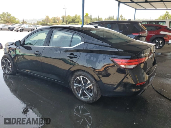 2024 Nissan Sentra SV z VIN 3N1AB8CV8RY220741, wystawiony jako Copart lot #61267055 z przebiegiem 53 318 mil mil oraz Szkoda całkowita • Salvage title. Historia ofert i sprzedaży dostępna na DreamBid. Obrazek 2.