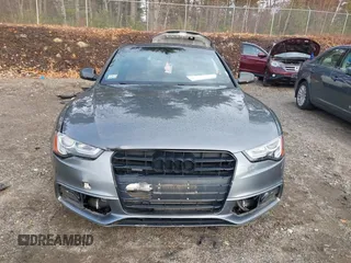 2016 Audi A5 Premium Plus z VIN WAUM2AFR8GA028573, wystawiony jako IAAI lot #40973203 z przebiegiem 72 463 mil mil oraz . Historia ofert i sprzedaży dostępna na DreamBid. Obrazek 13.