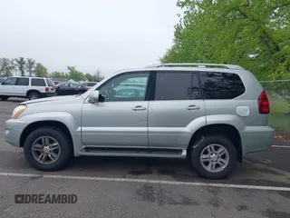 2004 Lexus GX 470 with VIN JTJBT20XX40032417, listed as a IAAI auction lot 42150885 with 180,568 mi miles. Bid and sale history available at carsss.com. Image 14.