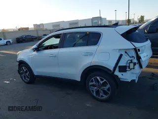 2021 Kia Sportage EX с VIN KNDPN3AC2M7854124, выставлен на аукционе IAAI как лот 41802946 с пробегом 27 420 миль миль и . История ставок и продаж доступна на DreamBid. Изображение 15.
