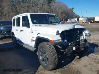 2020 Jeep Wrangler Unlimited North Edition with VIN 1C4HJXEN5LW194815, listed as a IAAI auction lot 41414488 with 38,295 mi miles. Bid and sale history available at carsss.com. Image 1.