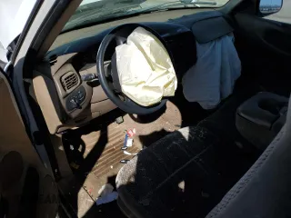 1998 Ford F-150 XL with VIN 1FTRX17L7WKB21212, listed as a Copart auction lot 45683025 with 185,411 mi miles and Salvage title. Bid and sale history available at DreamBid. Image 8.