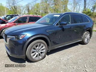 2024 Mazda CX-90 Premium Plus z VIN JM3KKEHD7R1175478, wystawiony jako Copart lot #55216135 z przebiegiem 10 984 mil mil oraz Szkody całkowita. Historia ofert i sprzedaży dostępna na DreamBid. Obrazek 1.