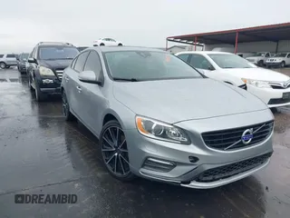 2017 Volvo S60 Dynamic with VIN YV126MFL8H2421443, listed as a IAAI auction lot 41913775 with 171,780 mi miles. Bid and sale history available at carsss.com. Image 1.