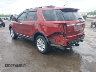 2014 Ford Explorer XLT with VIN 1FM5K8D87EGA87341, listed as a IAAI auction lot 42038883 with 134,029 mi miles and . Bid and sale history available at carsss.com. Image 3.