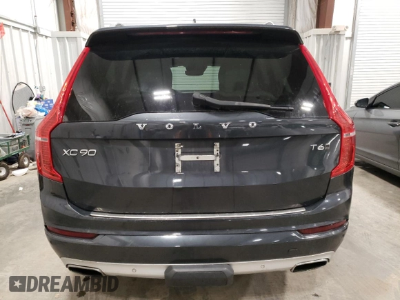 2016 Volvo XC90 T6 Momentum with VIN YV4A22PK3G1071809, listed as a Copart auction lot 68941802 with 89,566 mi miles. Bid and sale history available at carsss.com. Image 6.