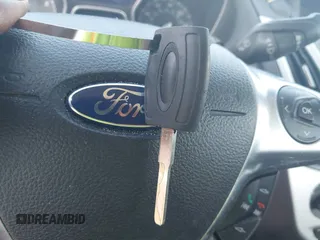 2013 Ford Focus SE z VIN 1FADP3F27DL252586, wystawiony jako IAAI lot #42496500 z przebiegiem 150 052 mil mil oraz . Historia ofert i sprzedaży dostępna na DreamBid. Obrazek 11.