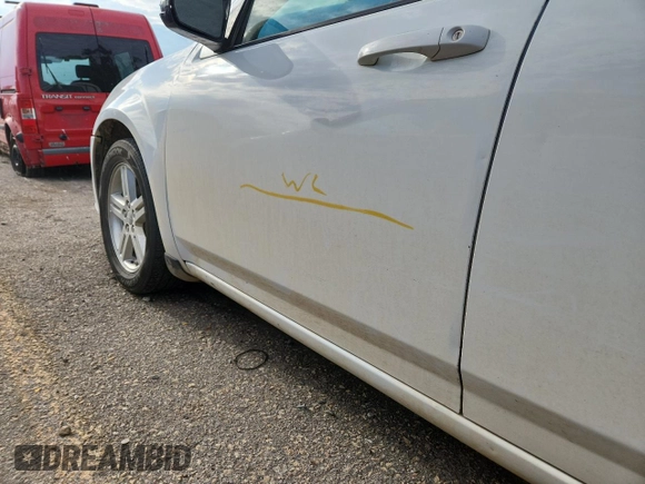 2013 Dodge Avenger SXT with VIN 1C3CDZCB0DN557314, listed as a Copart auction lot 61806395 with 98,967 mi miles and Clean title. Bid and sale history available at DreamBid. Image 12.