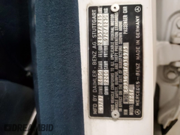 1987 Mercedes-Benz 300 with VIN WDBEB93D9HF036375, listed as a Copart auction lot 85326994 with 175,986 mi miles and Salvage Title. Bid and sale history available at DreamBid. Image 13.