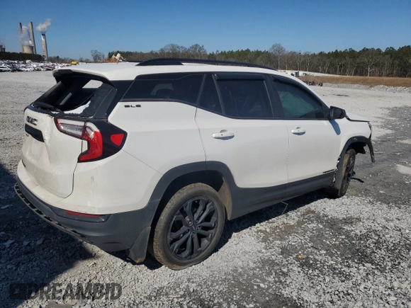 2022 GMC Terrain SLE z VIN 3GKALMEV7NL233993, wystawiony jako Copart lot #46848935 z przebiegiem 71 915 mil mil oraz Szkoda całkowita • Salvage title. Historia ofert i sprzedaży dostępna na DreamBid. Obrazek 3.
