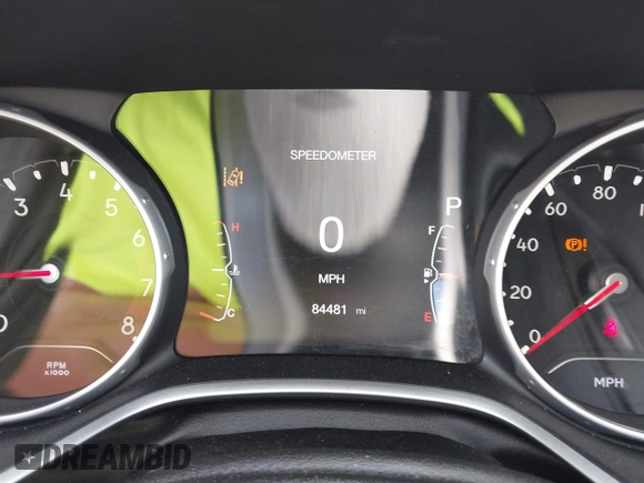 2018 Jeep Compass Limited z VIN 3C4NJDCB4JT284146, wystawiony jako IAAI lot #42375947 z przebiegiem 84 481 mil mil oraz . Historia ofert i sprzedaży dostępna na DreamBid. Obrazek 7.