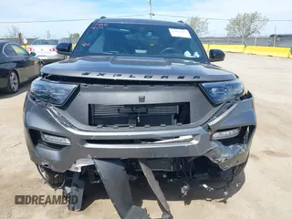 2023 Ford Explorer ST with VIN 1FM5K8GC0PGA83523, listed as a IAAI auction lot 42024282 with 10,966 mi miles. Bid and sale history available at carsss.com. Image 11.