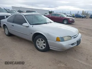 1995 Ford Thunderbird LX with VIN 1FALP62W8SH127506, listed as a IAAI auction lot 41808971 with 139,284 mi miles. Bid and sale history available at carsss.com. Image 1.