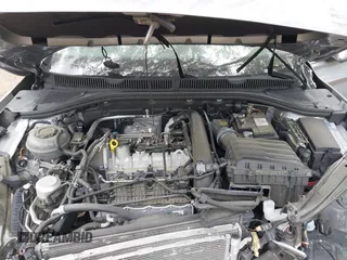 2020 Volkswagen Jetta SEL z VIN 3VWE57BU9LM082552, wystawiony jako IAAI lot #42091492 z przebiegiem 60 775 mil mil oraz . Historia ofert i sprzedaży dostępna na DreamBid. Obrazek 10.