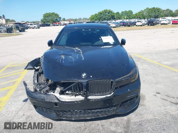 2016 BMW 7 Series 740i с VIN WBA7E2C51GG738889, выставлен на аукционе IAAI как лот 41838071 с пробегом 49 649 миль миль и . История ставок и продаж доступна на DreamBid. Изображение 12.