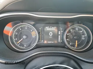 2019 Jeep Cherokee Altitude с VIN 1C4PJMLB7KD478458, выставлен на аукционе Copart как лот 55957485 с пробегом 82 699 миль миль и Чистый • Clean title. История ставок и продаж доступна на DreamBid. Изображение 9.