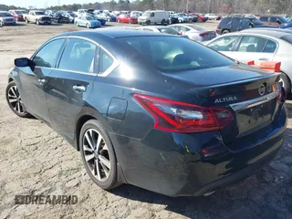 2017 Nissan Altima SR with VIN 1N4AL3AP7HC121794, listed as a IAAI auction lot 41685166 with 176,146 mi miles and . Bid and sale history available at carsss.com. Image 3.