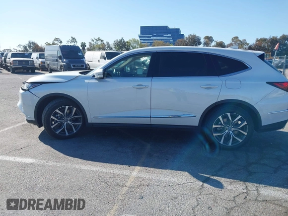 2022 Acura MDX w/Technology Package with VIN 5J8YD9H48NL000743, listed as a IAAI auction lot 41817644 with 69,800 mi miles. Bid and sale history available at carsss.com. Image 15.