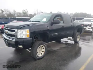 2011 Chevrolet Silverado 1500 LT with VIN 3GCPKSE34BG234678, listed as a IAAI auction lot 41753241 with 104,884 mi miles. Bid and sale history available at carsss.com. Image 17.